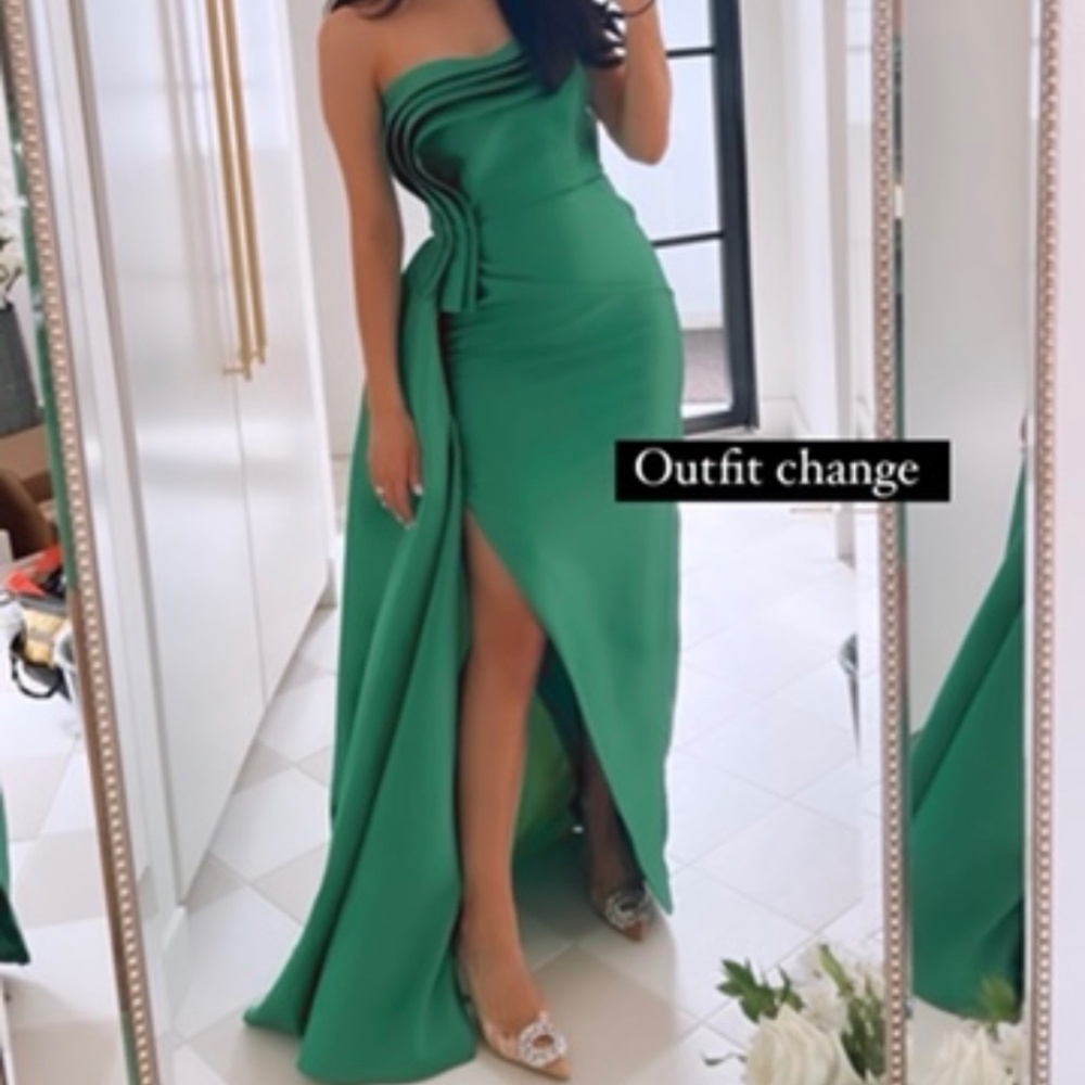 Nicole Bakti Green Dress